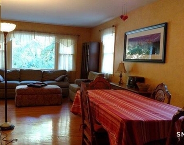 19 Sunshine Road - Photo Thumbnail 9
