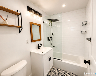 530 River Road - Photo Thumbnail 9