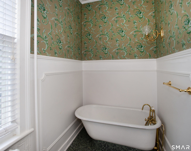 139 Main Street - Photo Thumbnail 15
