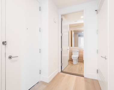 55 Broad Street - Photo Thumbnail 7