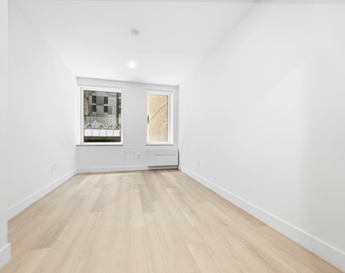 55 Broad Street - Photo Thumbnail 1