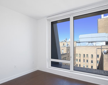  West 113th Street - Photo Thumbnail 4