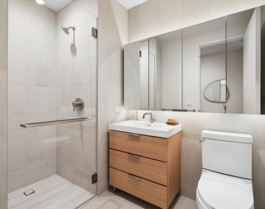 180 Pearl Street - Photo Thumbnail 4