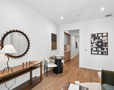 180 Pearl Street - Photo Thumbnail 3
