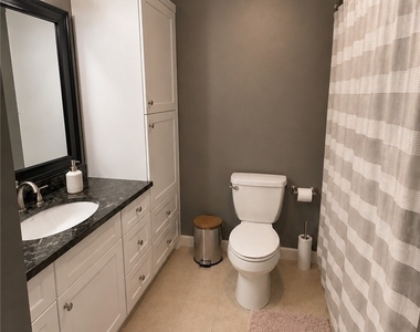 133 Walton Street - Photo Thumbnail 5