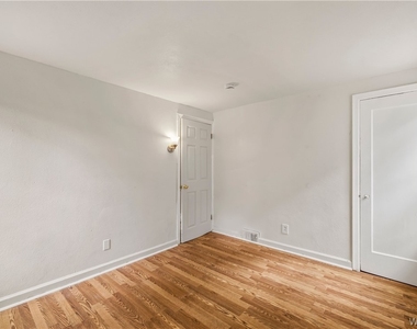 171 Weston Avenue - Photo Thumbnail 14