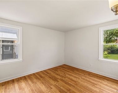 171 Weston Avenue - Photo Thumbnail 13