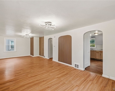 171 Weston Avenue - Photo Thumbnail 9
