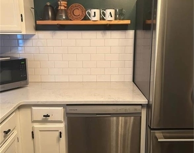 309 N Park Avenue - Photo Thumbnail 9