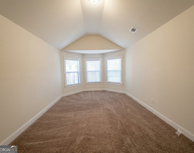 165 Regency Place - Photo Thumbnail 21