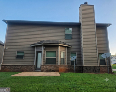 165 Regency Place - Photo Thumbnail 23