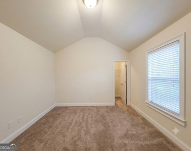 165 Regency Place - Photo Thumbnail 19