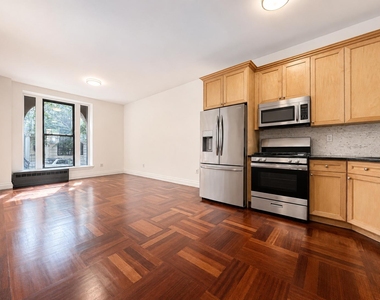 607 West 137th Street - Photo Thumbnail 2