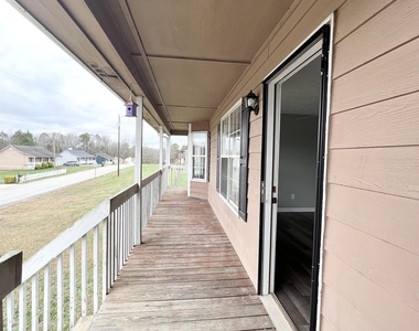 397 Pleasant Way - Photo Thumbnail 3