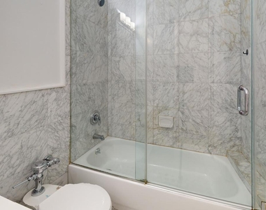West 73rd Street - Photo Thumbnail 7