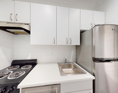 West 73rd Street - Photo Thumbnail 1