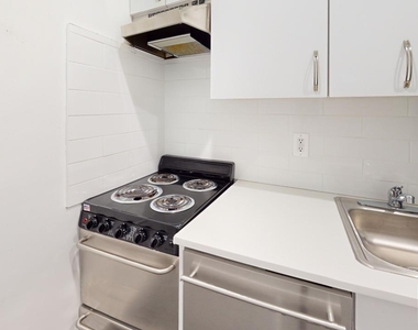West 73rd Street - Photo Thumbnail 7