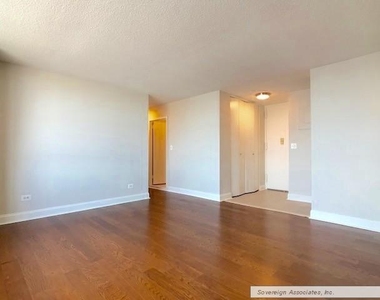 3333 Broadway - Photo Thumbnail 1