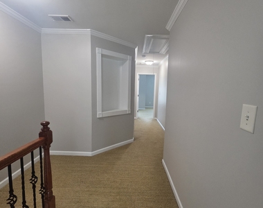 2720 Beynon Lane - Photo Thumbnail 19