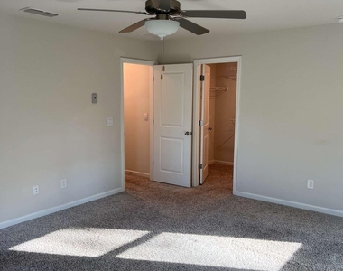 5301 Glade Park Drive - Photo Thumbnail 8