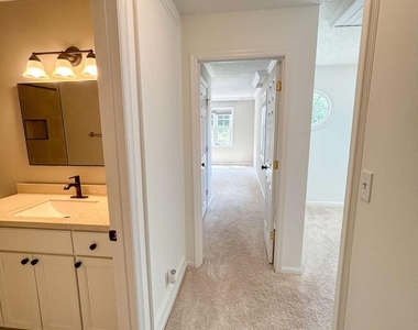 705 Bridge Lane Se - Photo Thumbnail 41