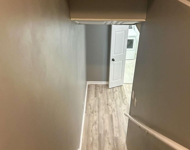 705 Bridge Lane Se - Photo Thumbnail 28