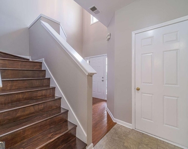 1191 Primrose View Circle - Photo Thumbnail 7
