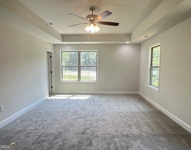 176 Country World Drive - Photo Thumbnail 23