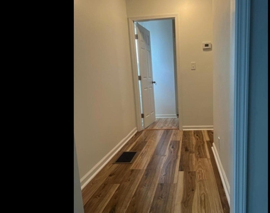 572 Lancelot Drive - Photo Thumbnail 6