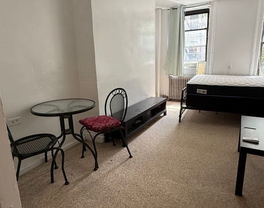 424 East 11th Street - Photo Thumbnail 1