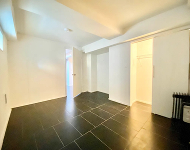 27 Brooklyn Avenue - Photo Thumbnail 8