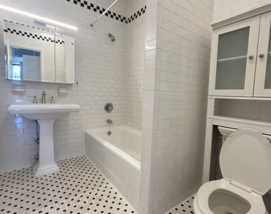 113 East 31st Street - Photo Thumbnail 8