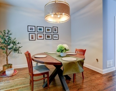 50 Bloomfield Ave - Photo Thumbnail 5