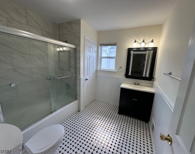 604 Wheatfield Ct. - Photo Thumbnail 15