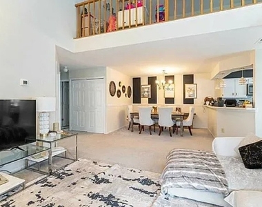 116 Harvest Ln - Photo Thumbnail 3