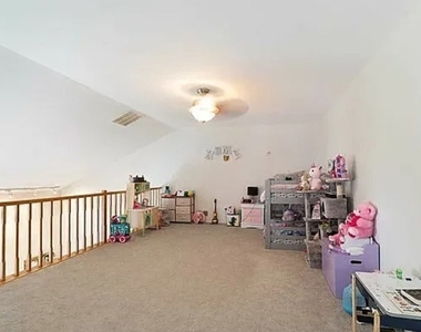 116 Harvest Ln - Photo Thumbnail 12