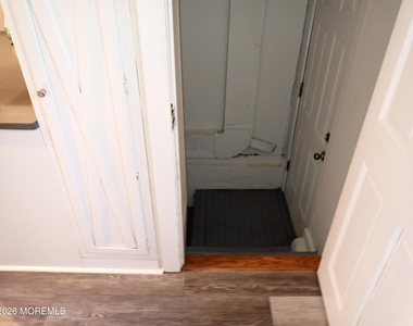 1490 Davidson Avenue - Photo Thumbnail 16