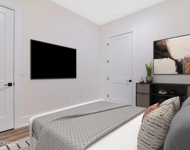 527 Bangs Avenue - Photo Thumbnail 2