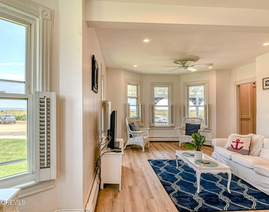 5 Ocean Avenue - Photo Thumbnail 7