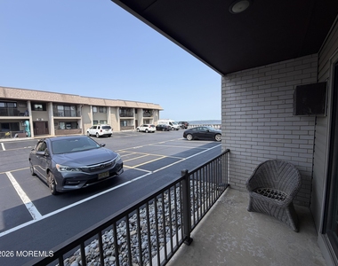 330 Shore Drive - Photo Thumbnail 1