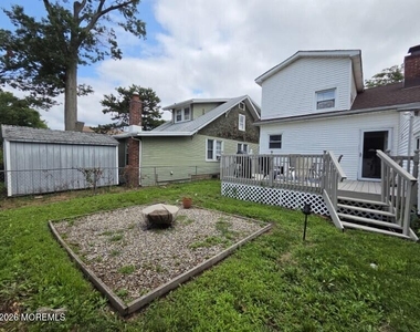 37 Beacon Boulevard - Photo Thumbnail 11
