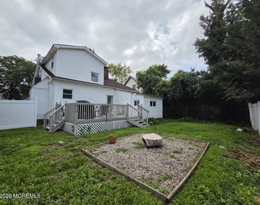 37 Beacon Boulevard - Photo Thumbnail 12