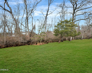429 Lake Avenue - Photo Thumbnail 39