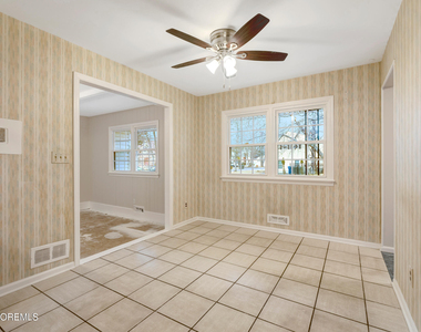 429 Lake Avenue - Photo Thumbnail 10