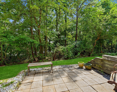 802 Alpine Trail - Photo Thumbnail 25