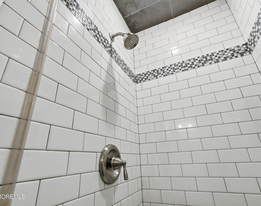 802 Alpine Trail - Photo Thumbnail 15