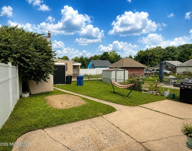 135 Whitehead Avenue - Photo Thumbnail 8