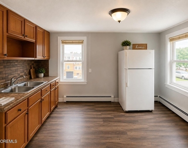 135 Whitehead Avenue - Photo Thumbnail 1