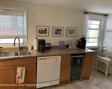 19 Webb Avenue - Photo Thumbnail 4