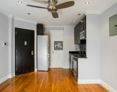 West 53rd Street - Photo Thumbnail 1